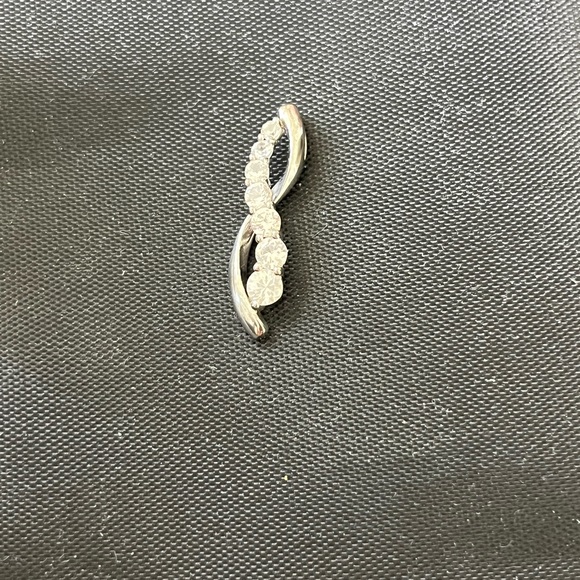 White Sapphire Sterling Silver Infinity Pendant - Picture 1 of 2